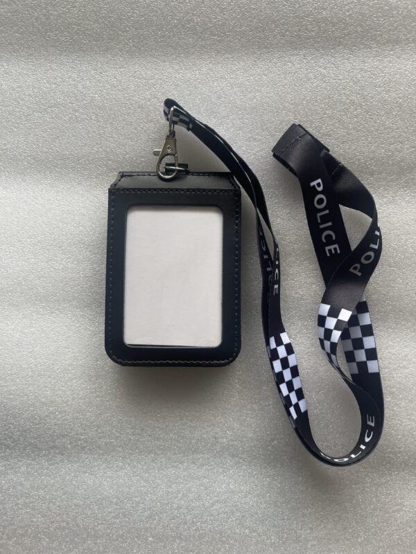 Bedfordshire Police single cardholder - Image 2